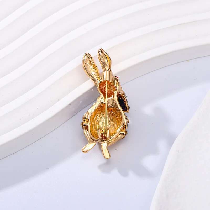Cute Romantic Blue Rabbit Pin Women Girl Exquisite New Years Gift Men Banquite Suit Lapel Pins Animal Zodiac Brooch