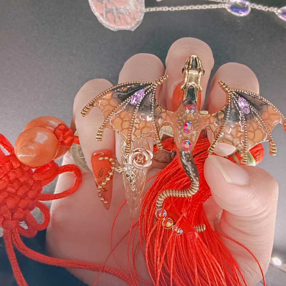 10pcs high-quality hand pressed nails real shooting pure handmade drawing accumulated dragon amber squeezing super cool H25429