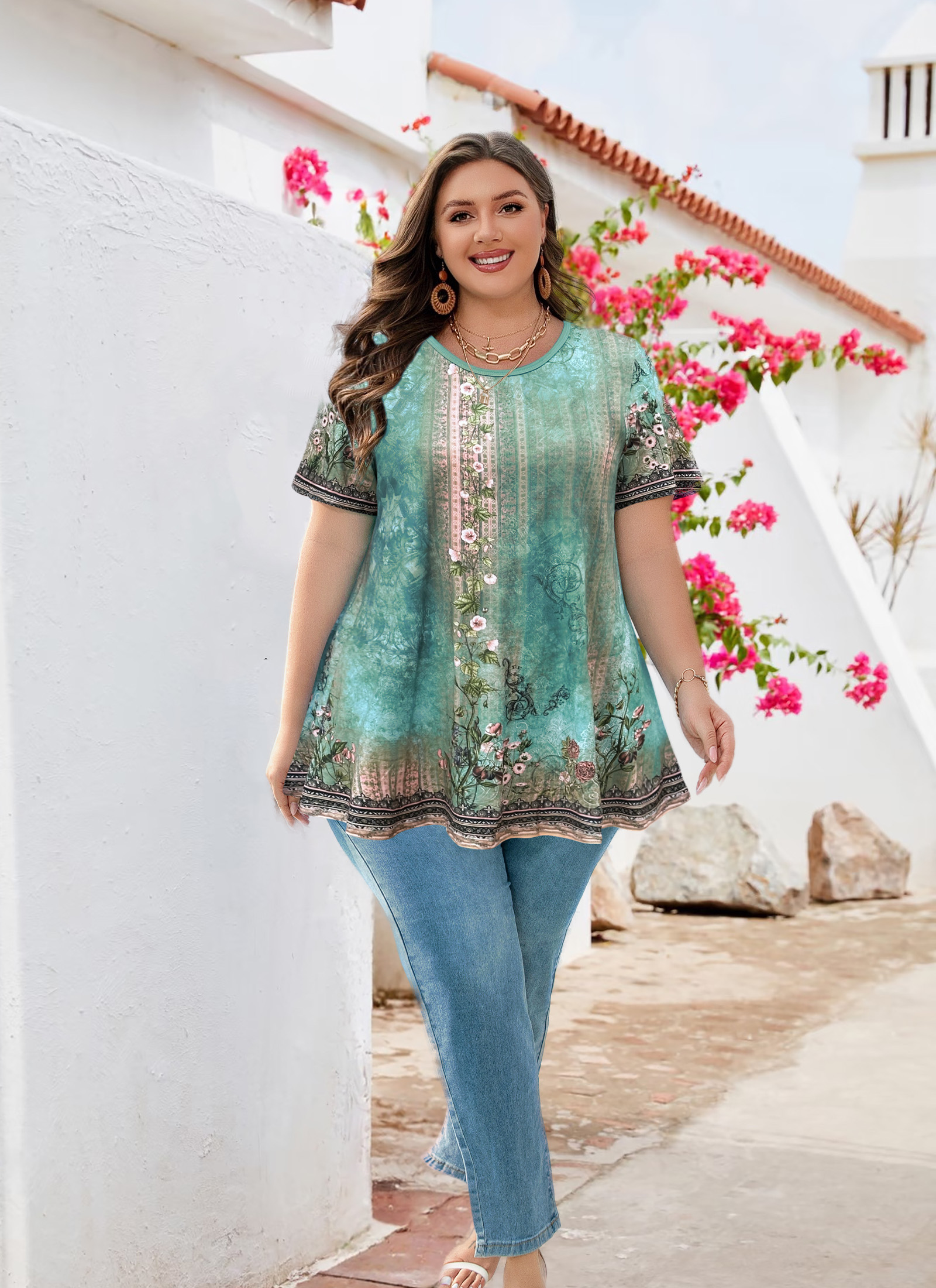 Tunic Tops for Women Plus Size Short Sleeve Crew Neck Swing Flare Loose T-Shirt Blouses to Wear with Leggings Green Floral Tunics Tops