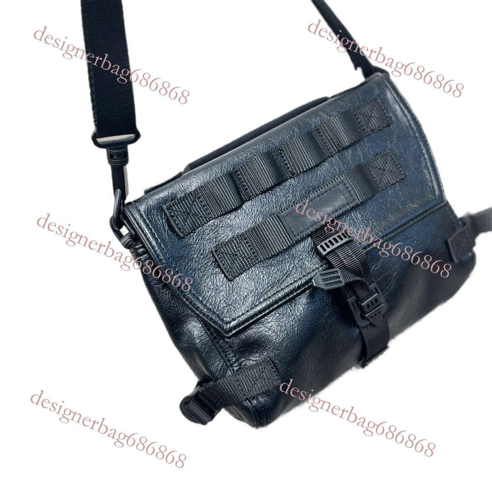 Designer Bag Paris Tactical Shopping Sports Casual Messenger Waterproof Nylon Fabric Unisex Crossbody Bag