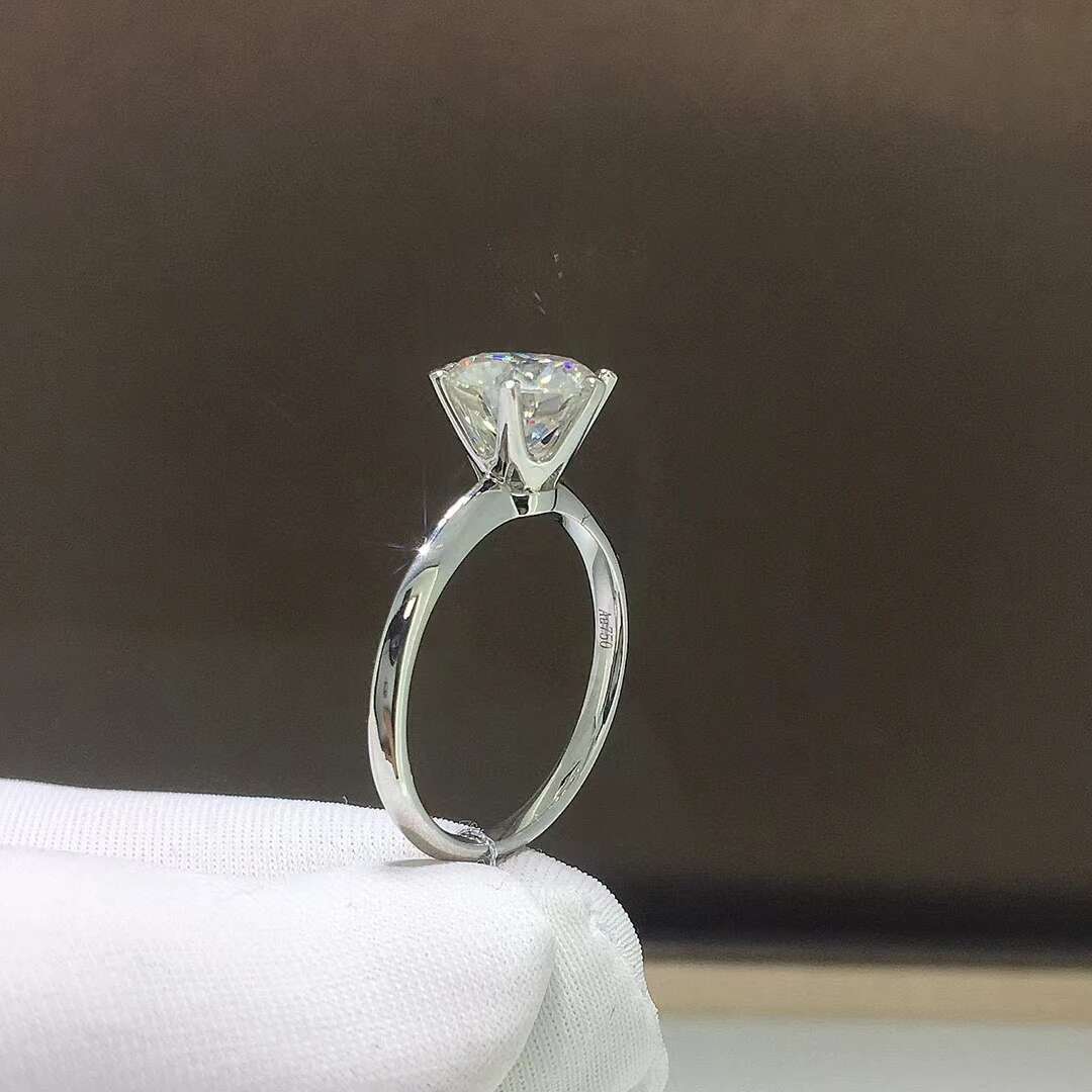 Classic 6 Prongs 4 Carat Round Moissanite Ring