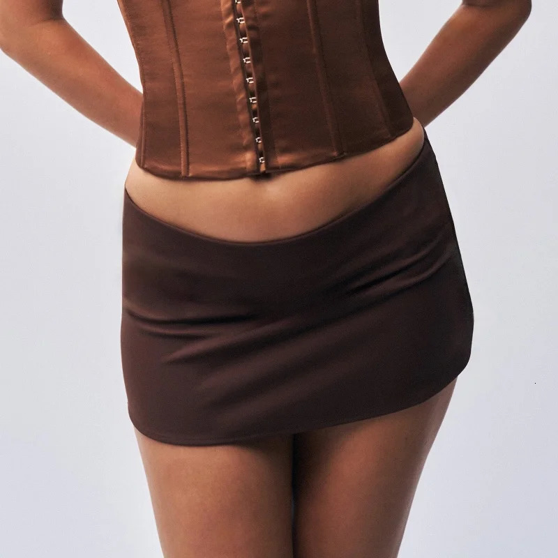 Lamuusaa y2k Mini Skirt Women Summer Solid Color Elastic Low Waist Bodycon Short Skirt Fashion Party Skirts Club Streetwear 250428