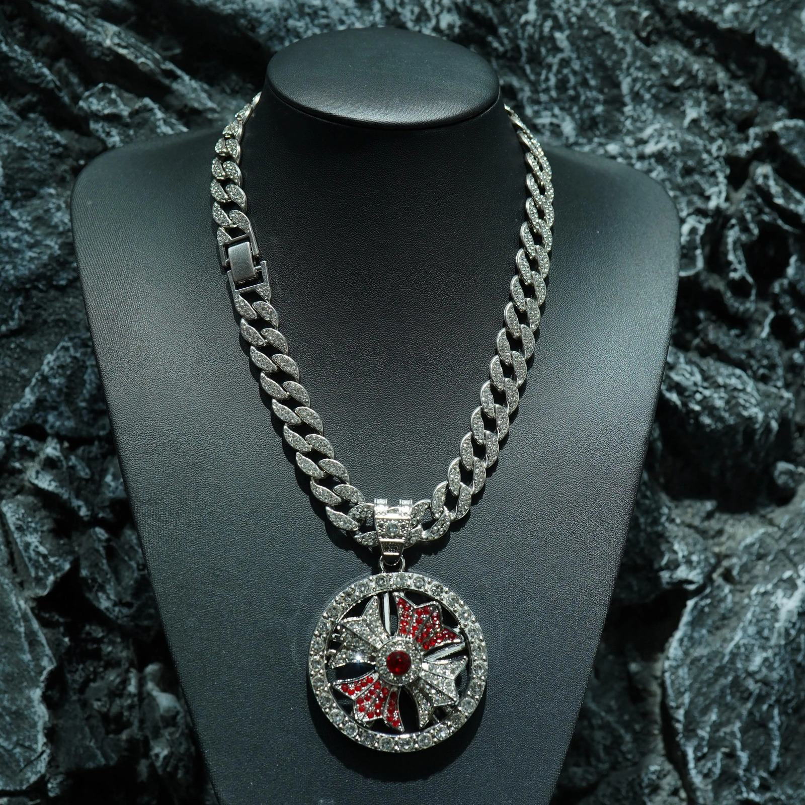 European and American rotatable cross alloy pendant mens hip hop fashion necklace 250428
