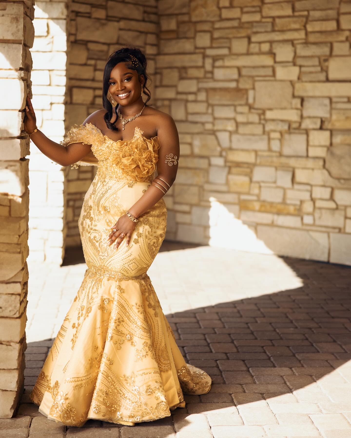 Mermaid Gold Plus Size Prom Dresses 2025 Florals Crystals Sequined Lace Evening Formal Party Second Birthday Engagement Gowns Dress For Special Occasi