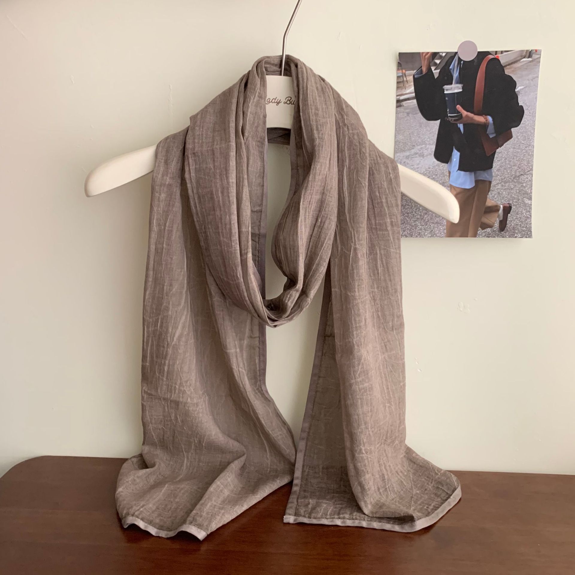 K577 Cross-border selection of pure color imitation silk large scarves wholesale women's scarves 90*90 satin versatile scarves