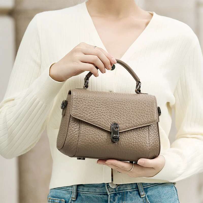 2025 New ZOOLER First Cow Handbag Woman Shoulder Bags Genuine Leather Black Purses Luxurious Fashion Girl#YC518