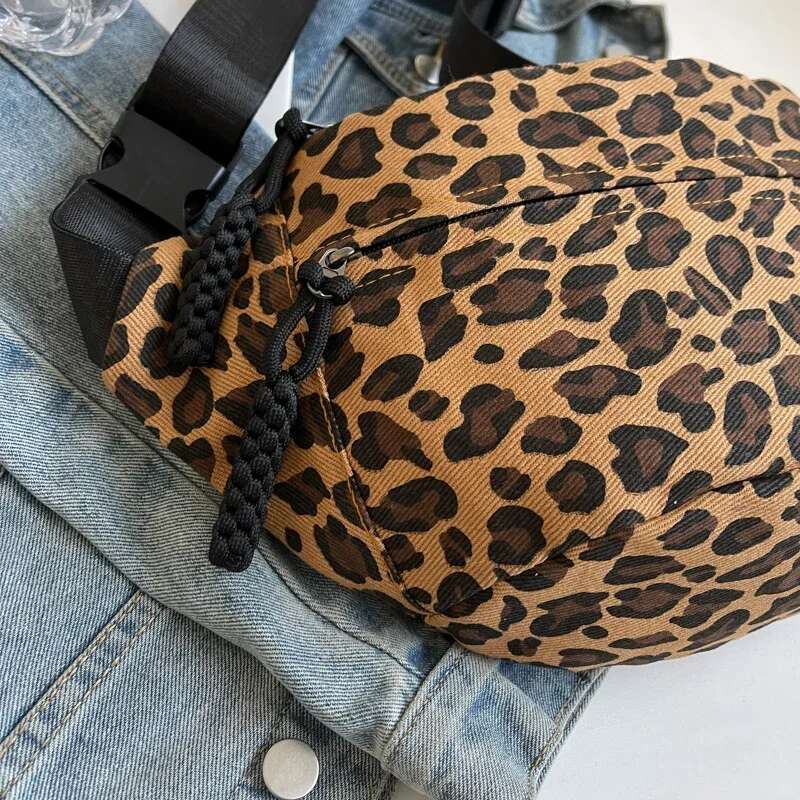 Size Leopard Prints Chest Bags For Women Canvas Large Capacity Shoulder Crossbody Bag Summer Latest Waist Fanny Pack Bag