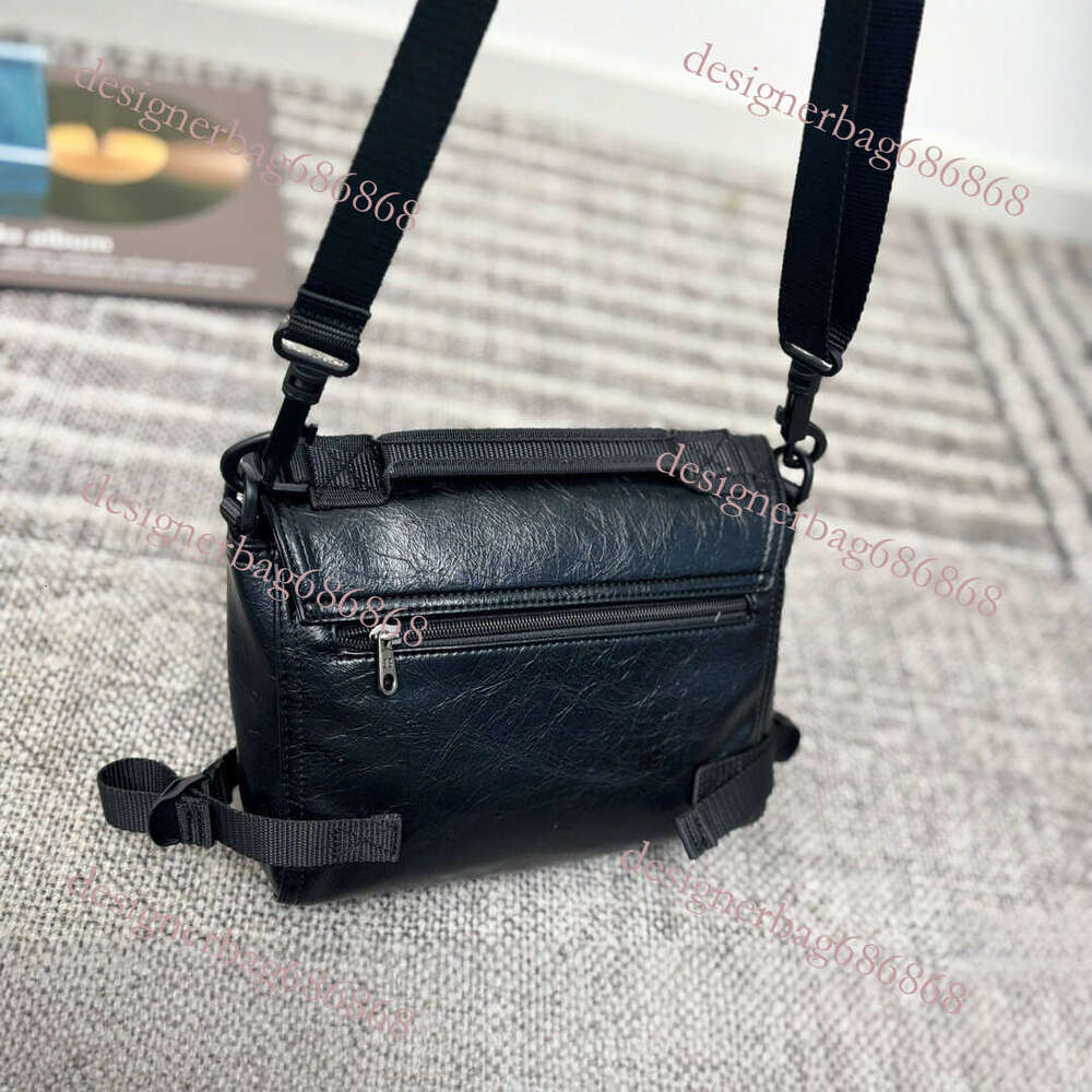 Designer Bag Paris Tactical Shopping Sports Casual Messenger Waterproof Nylon Fabric Unisex Crossbody Bag