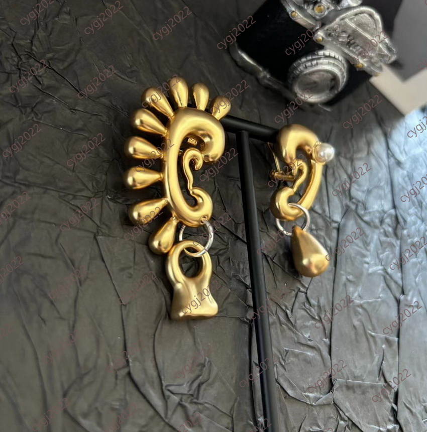 Schiapareli Earring… - image