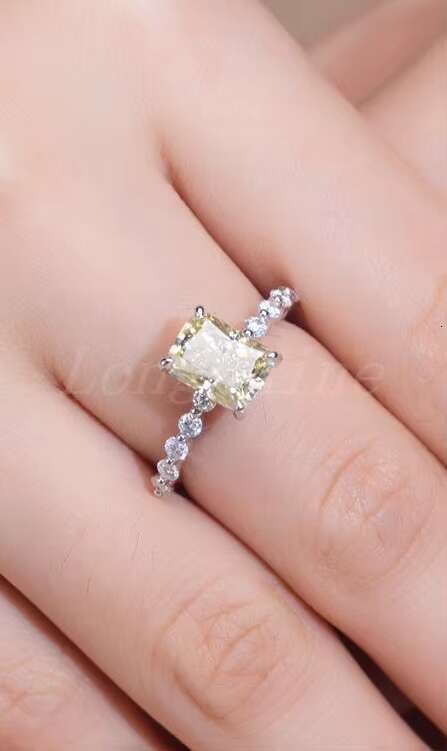 Yellow Color Shining Square Shape Diamond Moissanite in Radiant Exquisite Design Ring