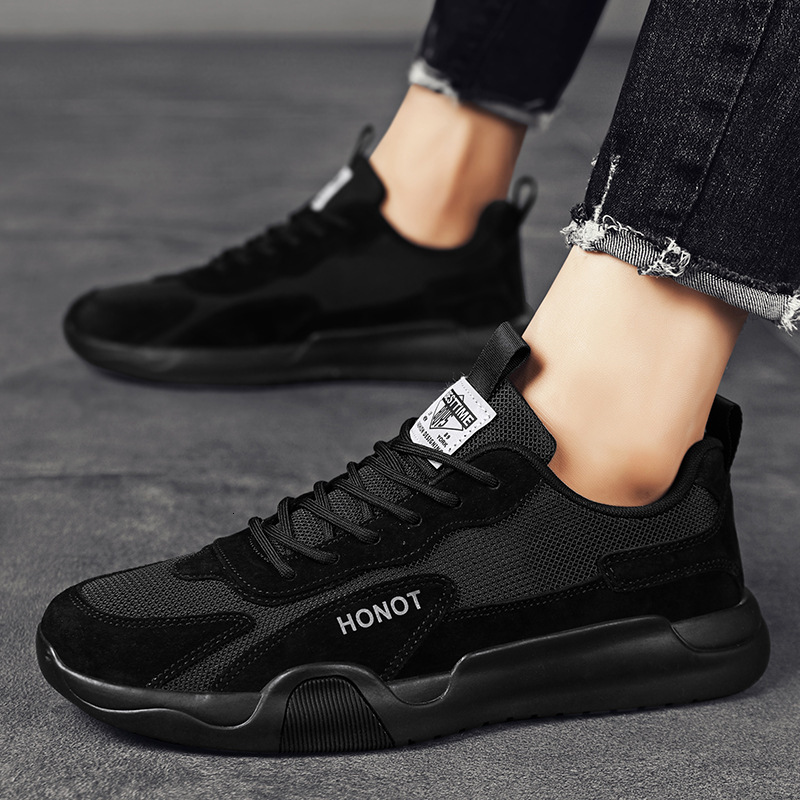 2025 New Skateboard Shoes Men Fashion Breathable Mesh Soft Sole Designer Shoes Sport Casual Shoes
