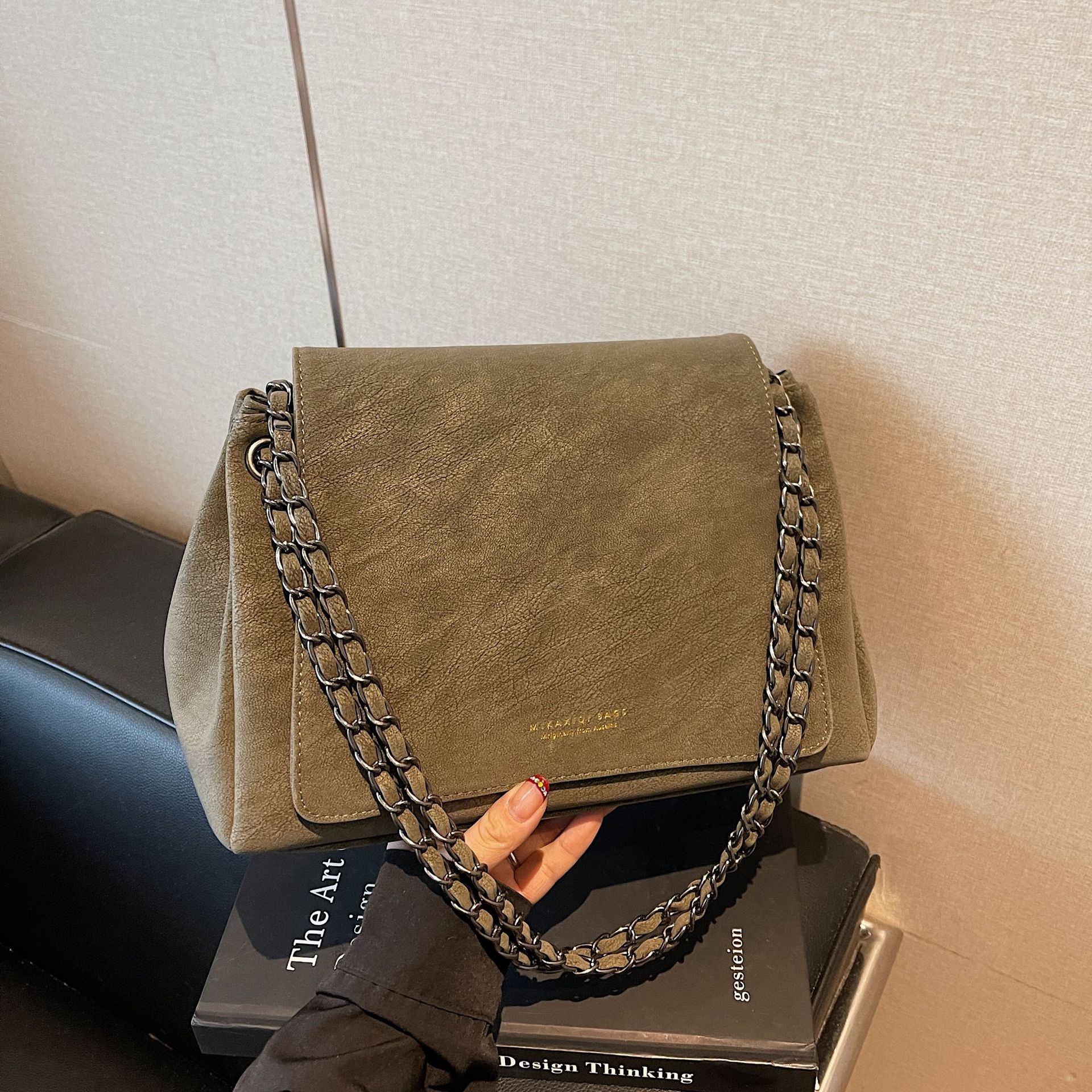 Free shipping Designer bag Plaid tote bag women bag shoulder bag crossbody bag versatile large capacity handbag Genuine-suede