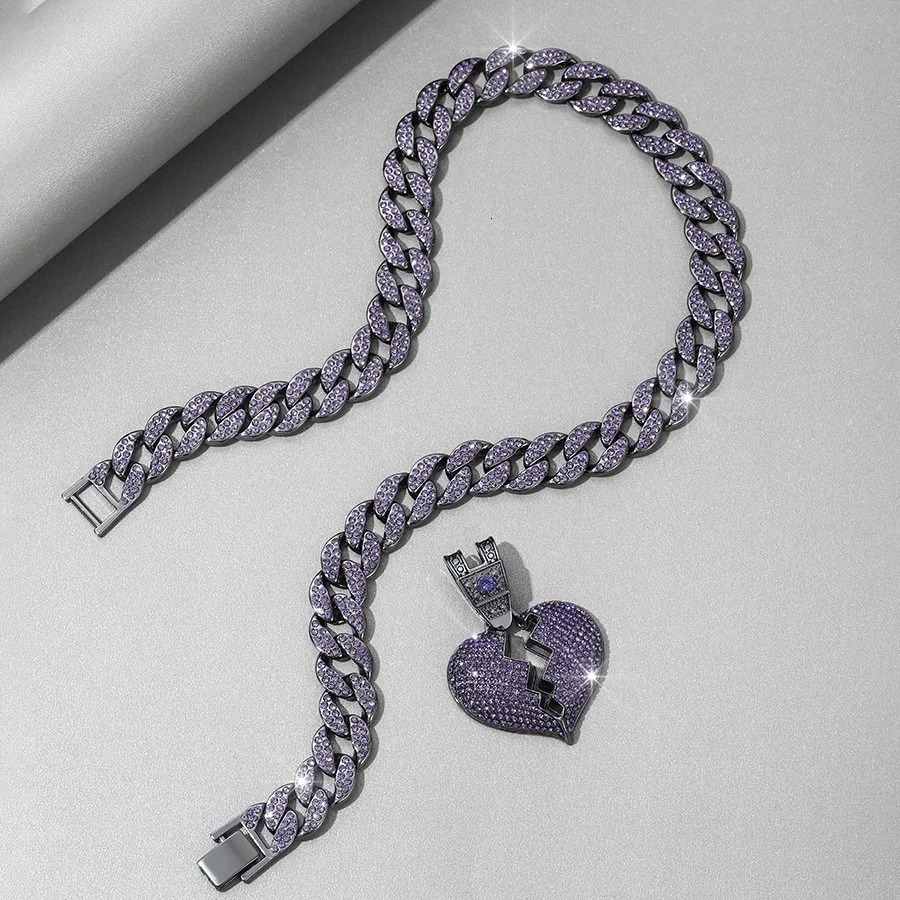 NL2041 heart Latest n Hip Hop Jewelry Gold Plated Iced out Broken Heart Pendant 250428