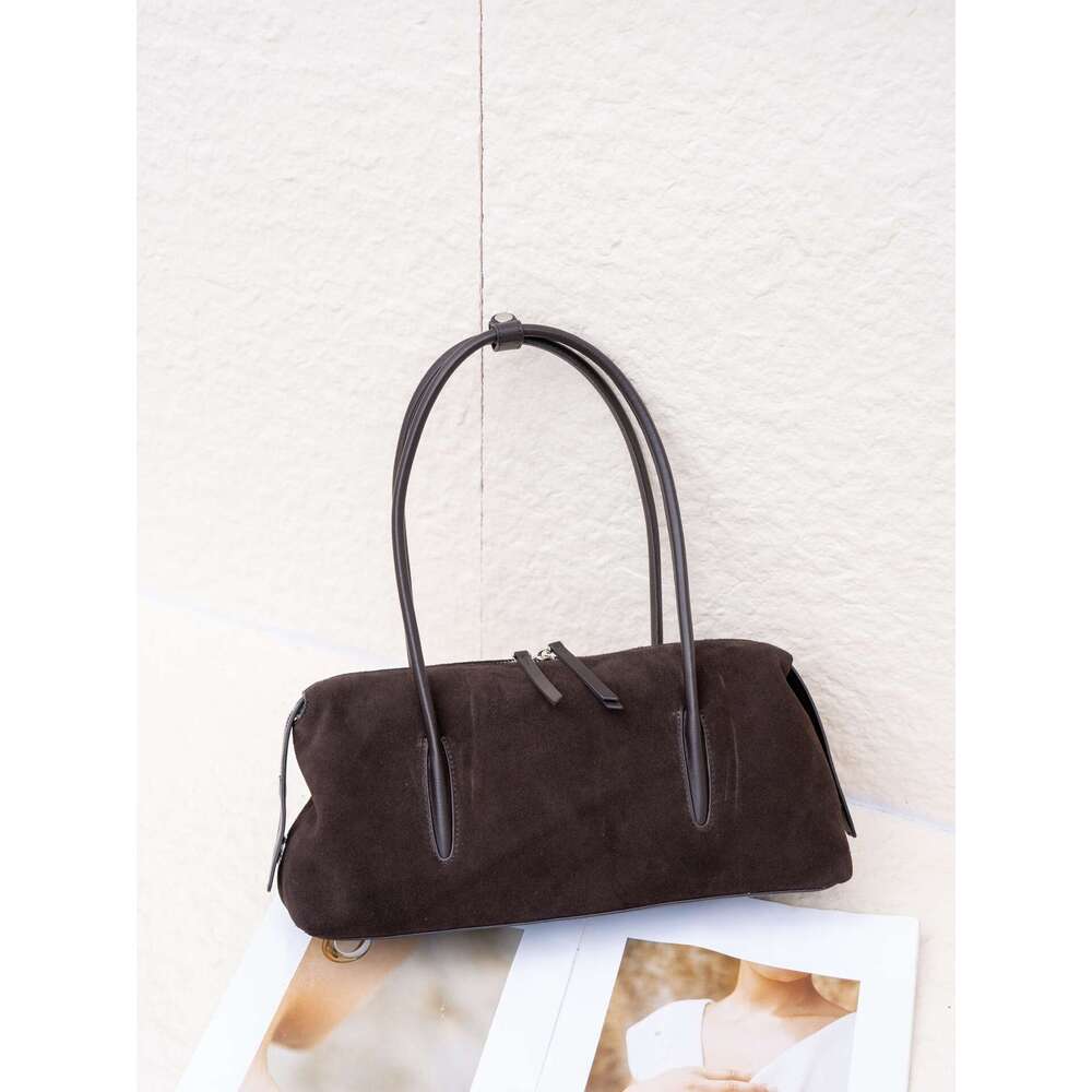 Hot Sale Chic Tassel Design Women Armpit Shoulder Bag Caramel Coffee Color High-end Suede Cow Leather Women Handbag Winter