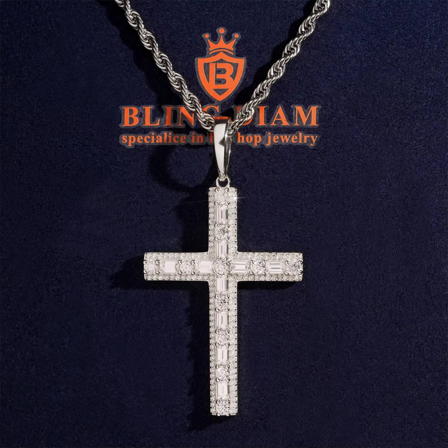 GRA Certified VVS Moissanite Diamond Pendant Cross Iced Out Cross Pendant Hip Hop 925 Silver Rapper Jewelry