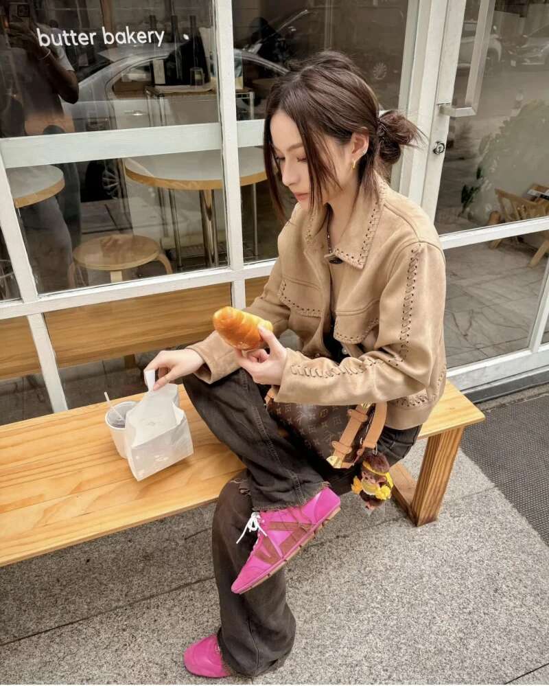 ETJ 2025 TRAF Spring New Women's Fashion Handwoven with detail suede texture Effect lapel short jacket