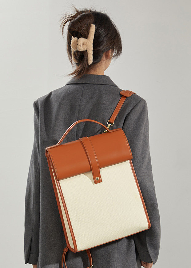 Small niche design women's backpack computer commuting women's backpack leather new fashionable casual waterproof backpack