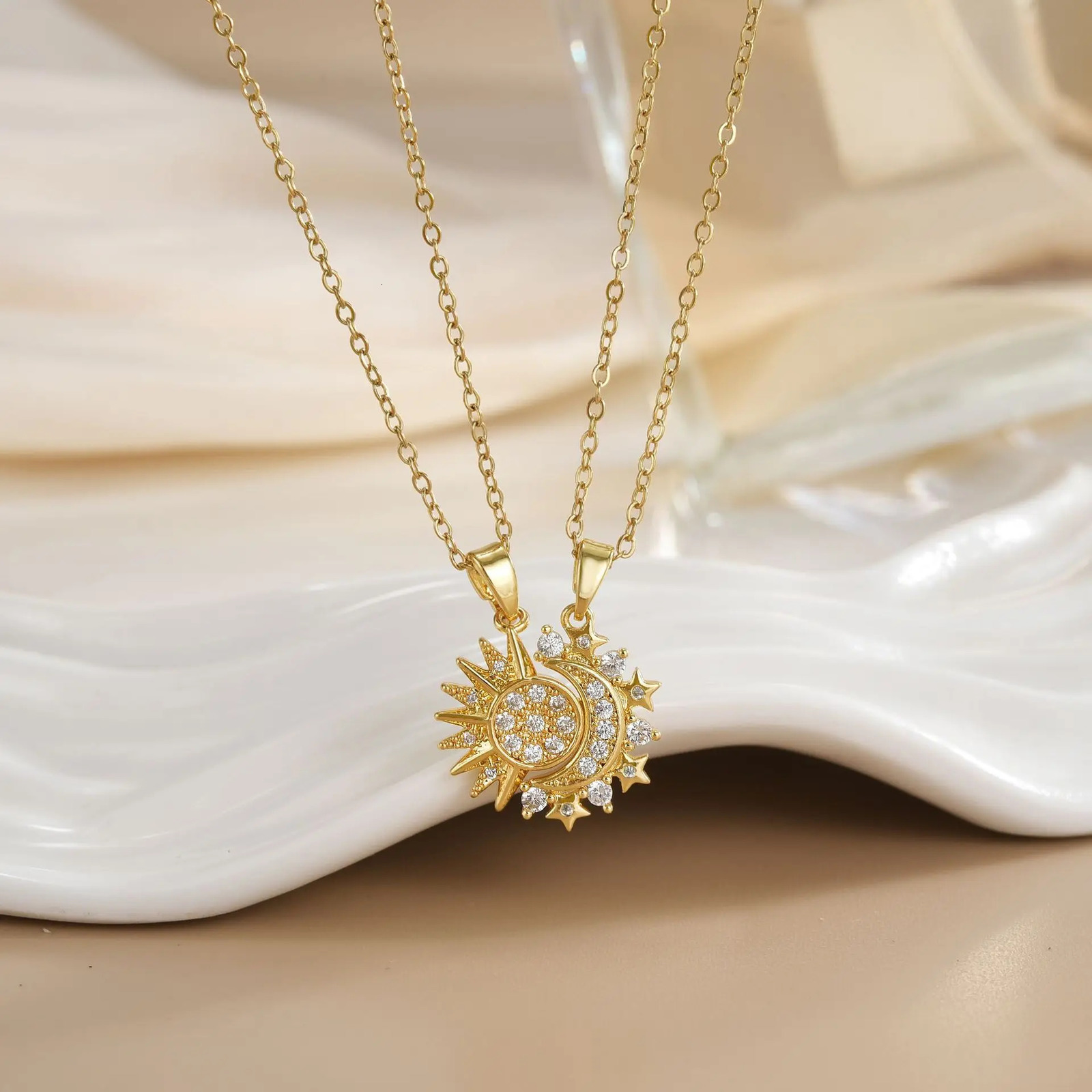 LATS Stainless Steel Magnetic Sun Moon Couple Necklace Fashion Chain for Men and Women Good Friend Gifts Trend Jewelry 250428