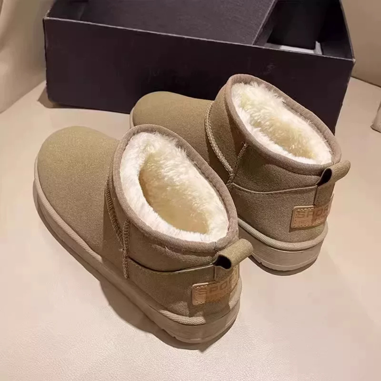 New Design Thick-soled anti-slip snow boots for women 2025 New winter warm bread shoes one-step fleece and thickened cotton shoes Free shipping