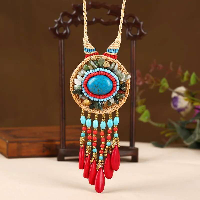 2022 New Ethnic Style Wax Thread Hand-Woven Women's Sweater Chain Fashion Turquoise Gravel Hanging Spike Long Necklace Jewelry