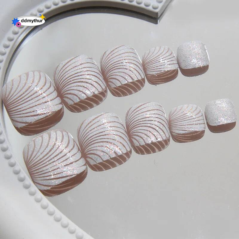 ddmythur 24pcs Shiny White False with Glitter Powder Design Square Fake Toe Nails Women Wearable Full Cover Press on Toenails