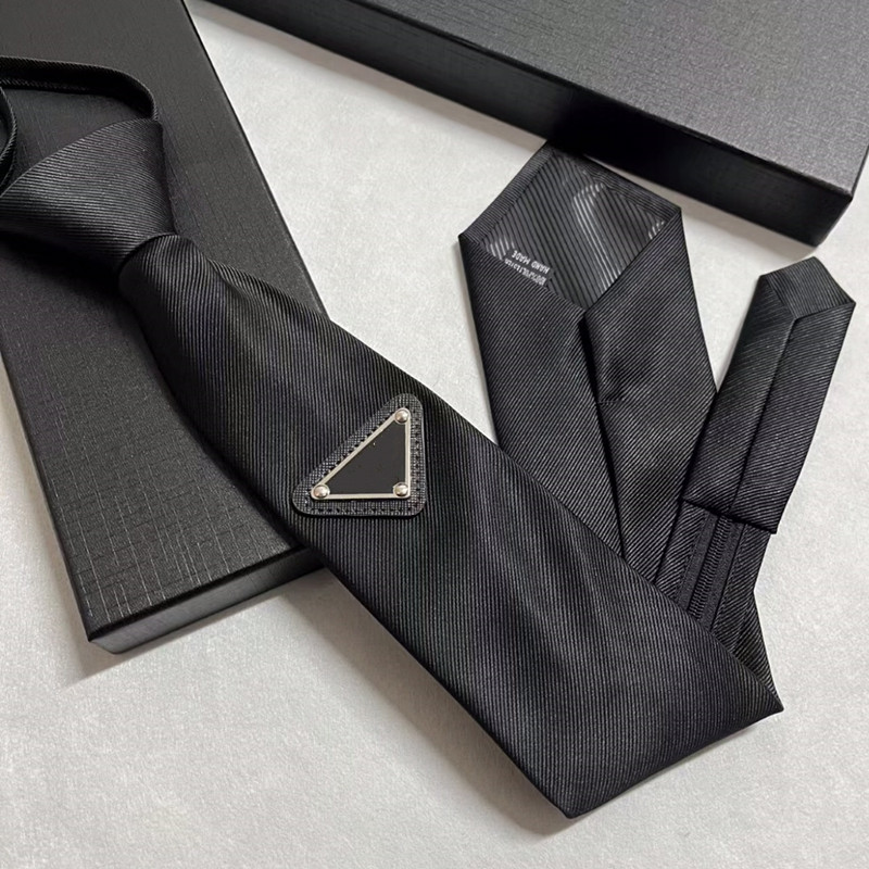 Elegant Woven Necktie for Men Classic Jquard Style Handmade Silk Blend for Wedding Business and Casual Wear L2509269793