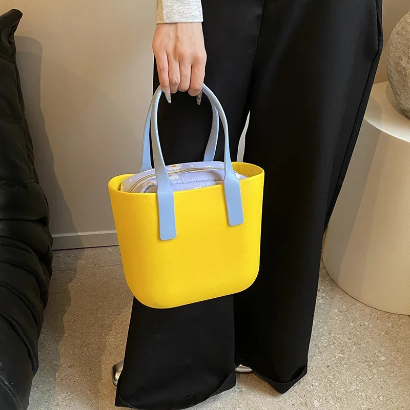 Womens portable basket bag contrasting outdoor shopping bag fashionable top handbag womens handbag with lined wallet 250427
