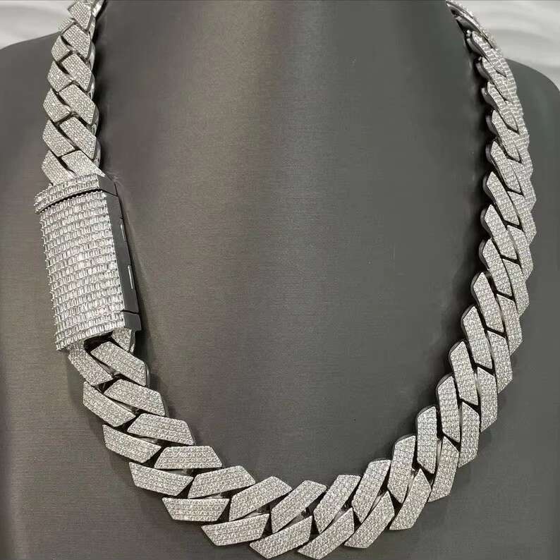 20MM Customizable Iced Out Moissanite Diamond Cuban Link Chain Hiphop in 925 Sterling Silver Moissanite Cuban Link Chain