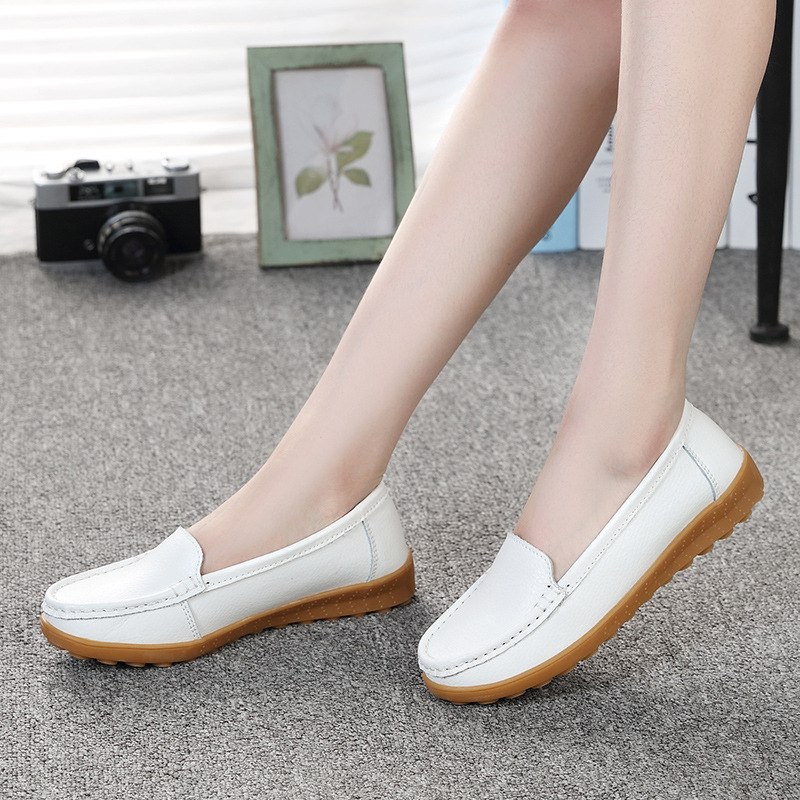 Genuine Leather Bean Soft Soled Mom S Women S Casual Flat Shoes Cow Tendon Soles One Foot Pedal Middle Aged And Elderly Single Shoes Ddmysaturn