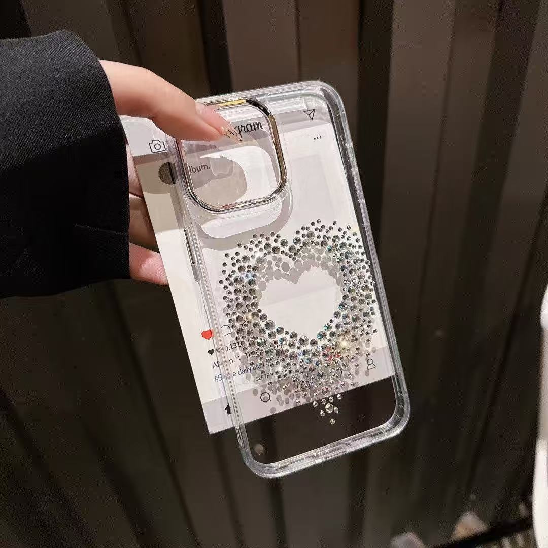 Transparent Heart Phone Case Suitable for iPhone 17 Pro Max Acrylic Luxury Rhinestone Apple 16/15 Protective Case