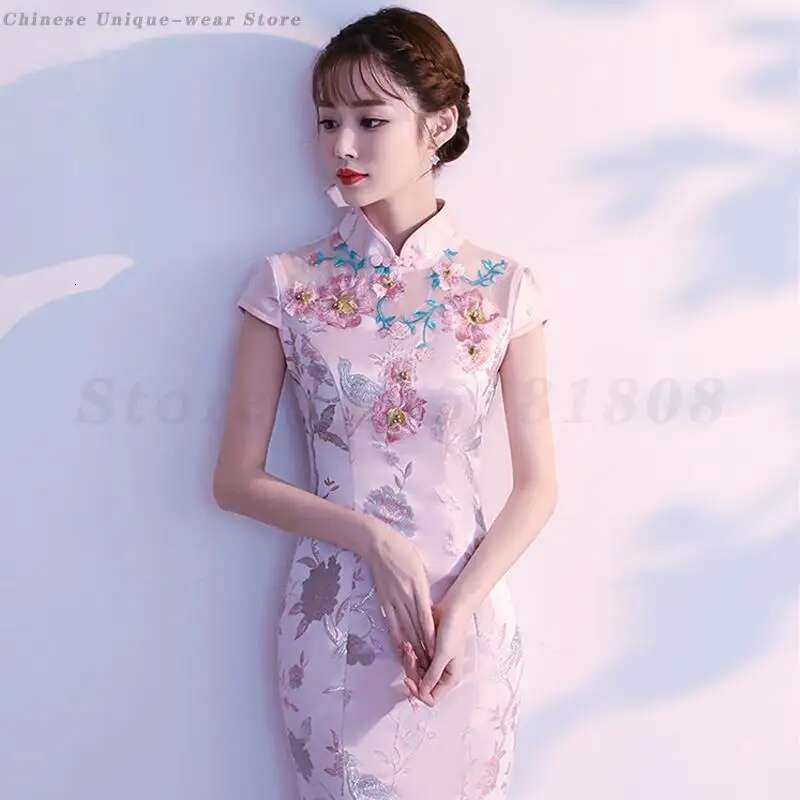 Elegant Women Mermaid Slim Qipao Pink Embroidered Cheongsam Full Length Vestidos Female Evening Party Chinese Dress Size Xs-3Xl