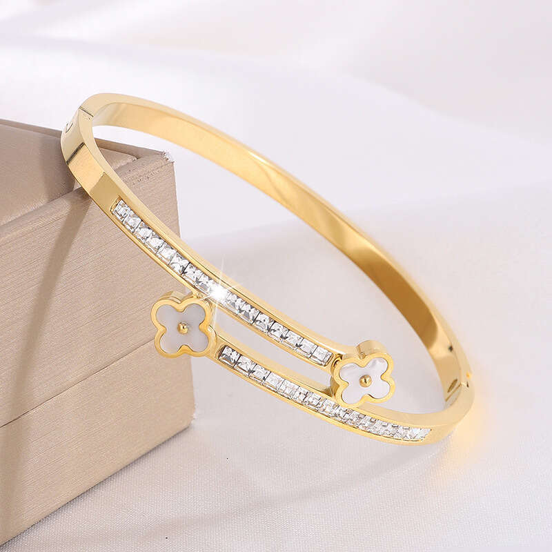 Hot sale Clover Bracelet Designer jewelry Four leaf flower high end titanium steel diamond inlaid bracelet luxury versatile fashion exquisite adjustab
