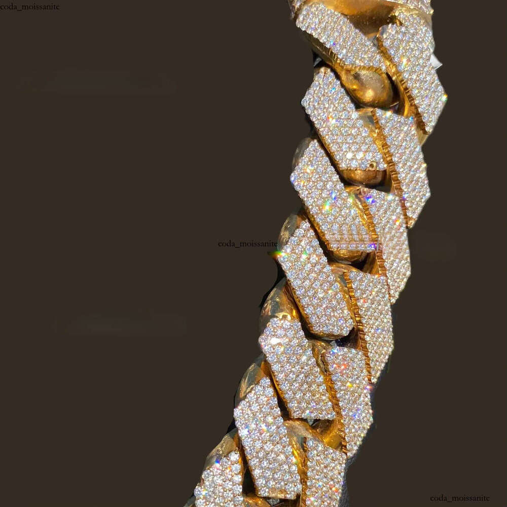 Custom 550 grams Sier Cuban Link Chain Big Rappers Hip Hop Style with Moissanite Dias Yellow Gold Material for Gift ec