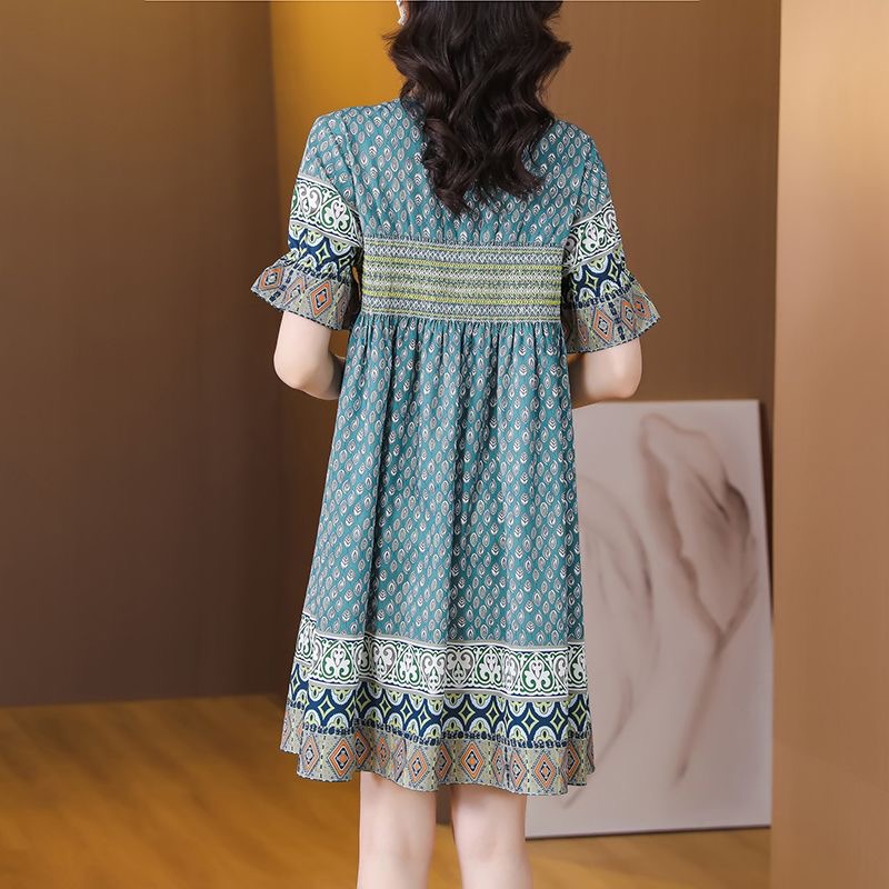 Korean version of large size women's loose commuting printed dress 200 pounds summer elegant A-line skirt D02321