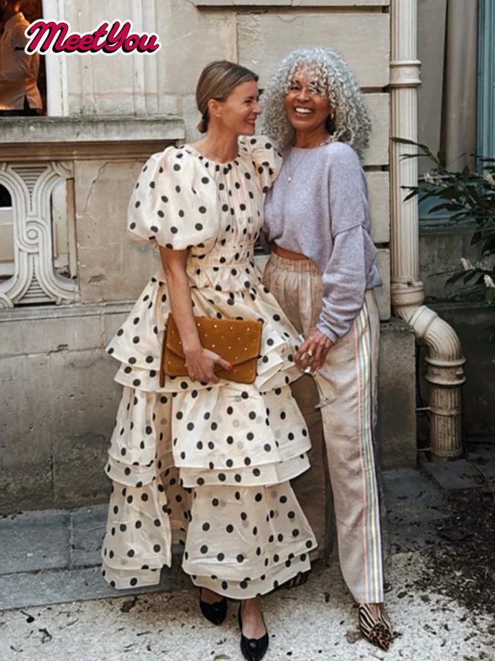 Polka polka dot layered cake skin set for women bubble short sleeved Oneck ruffled Bohemian tie 2piece womens summer holiday 250530