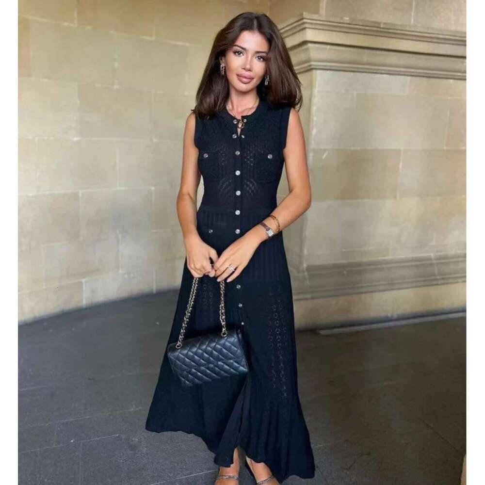 Woman 2024 New Black Dress Single-Breasted Sleeveless Slim Knit Evening Birthday Party Elegant Maxi Dresses