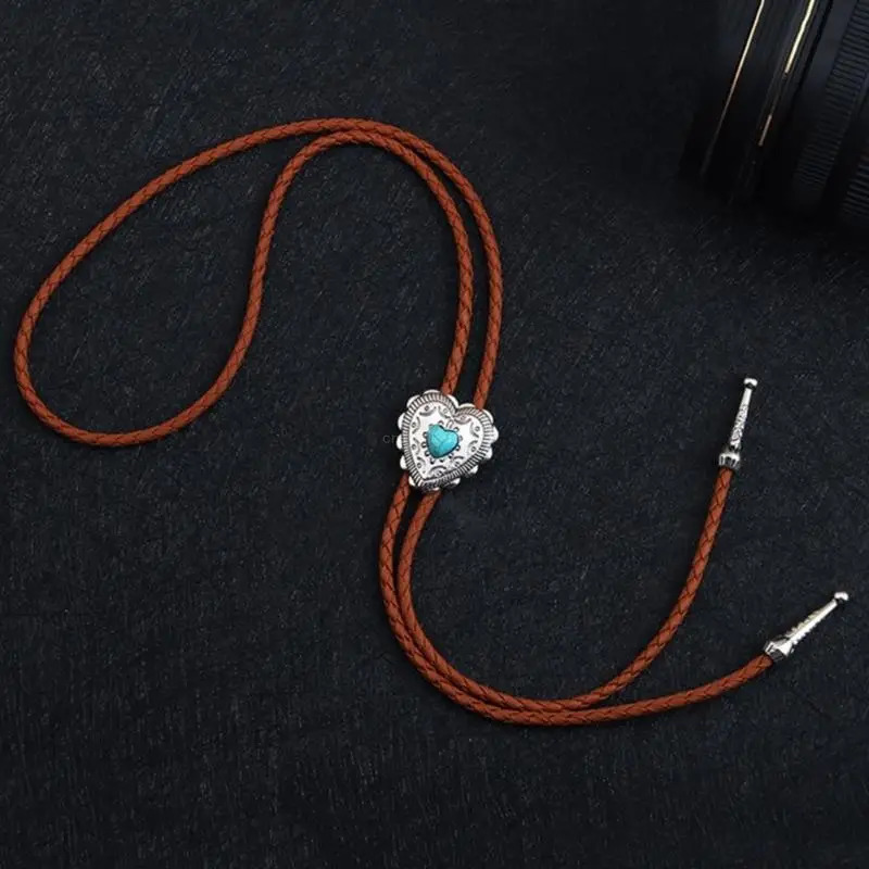 Elegant Bolo Tie with Heart Pendant Carved Necktie Western Necklace Cool Bolo Tie Western Cowboy Costume 250430