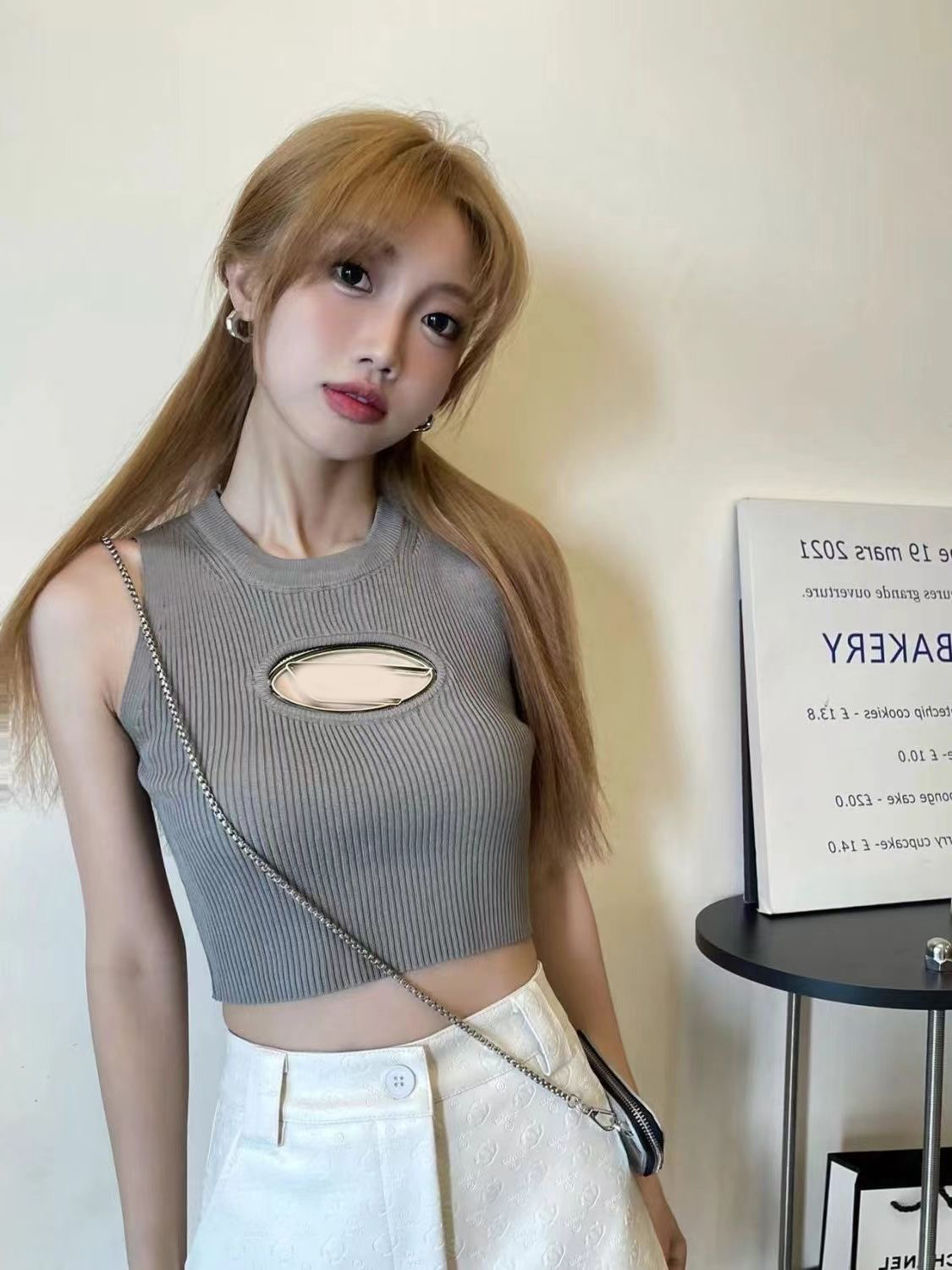 designer tank top Summer short designer clothe woman vest womens knit shirt sexy top base shirt light thin Letter embroidery for womans vest top waistcoat jumper