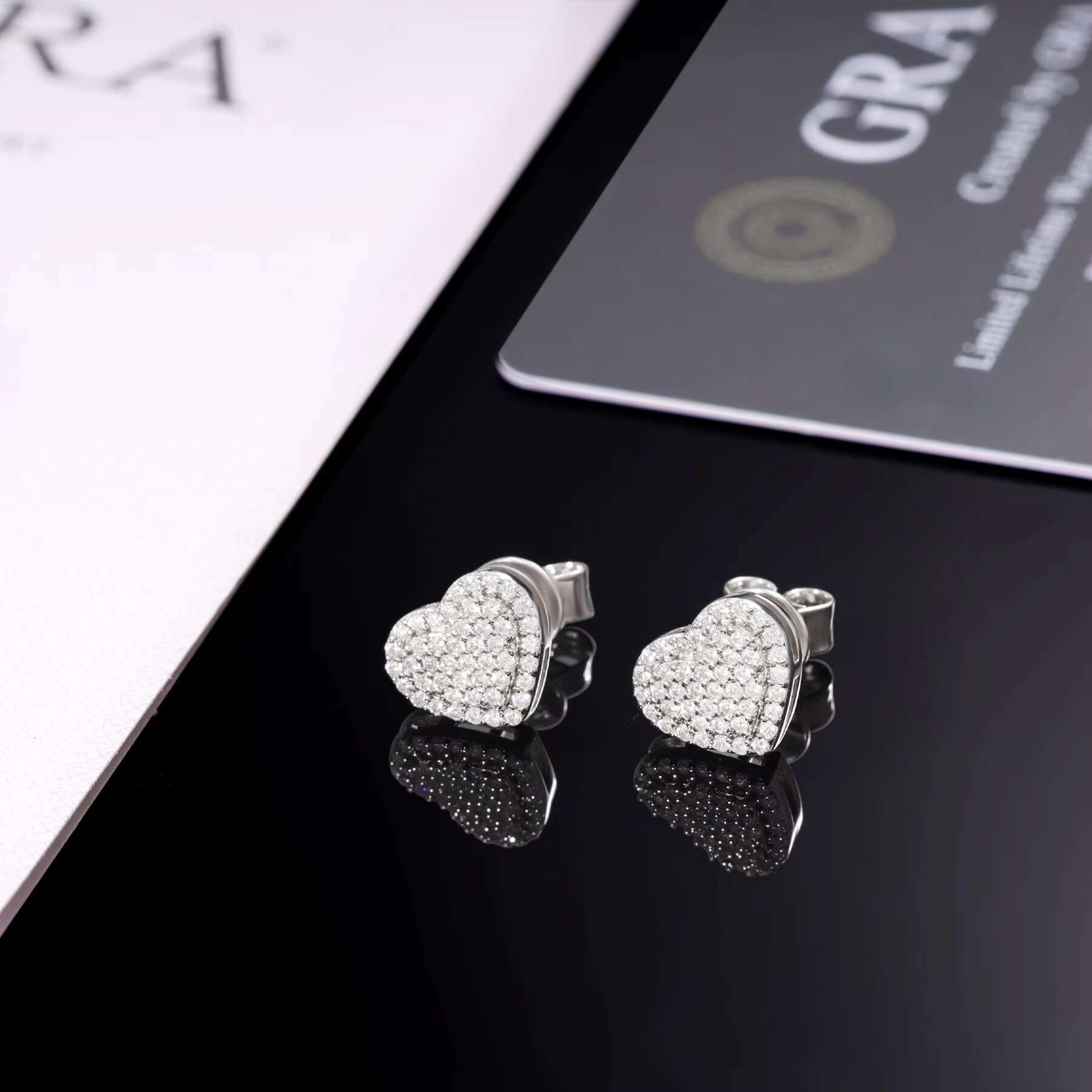 Factory Wholesale 925 Sterling Silver VVS Moissanite Earrings Jewelry Heart Shape Brilliant Cut Weddings Hip Hop Style