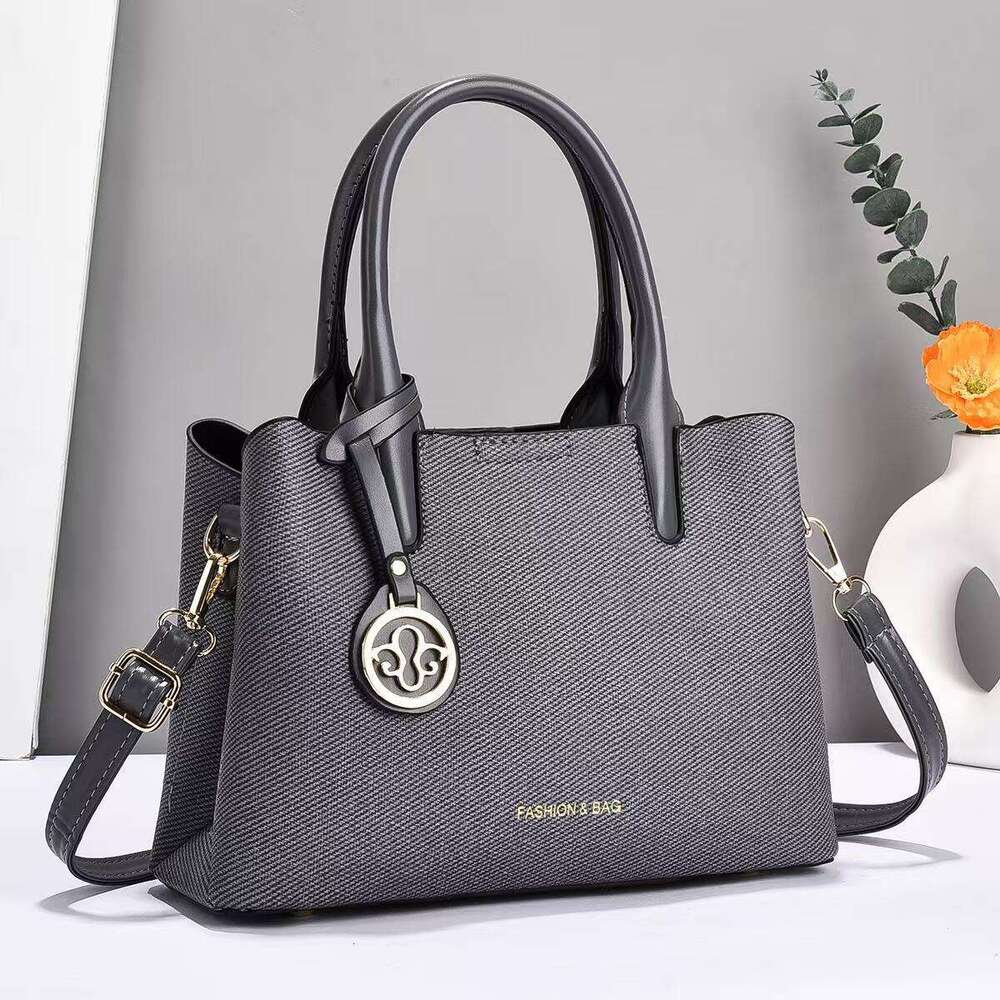 2025 New Trendy Styling Fashion Atmosphere Women's Single Shoulder Handheld Crossbody Bag