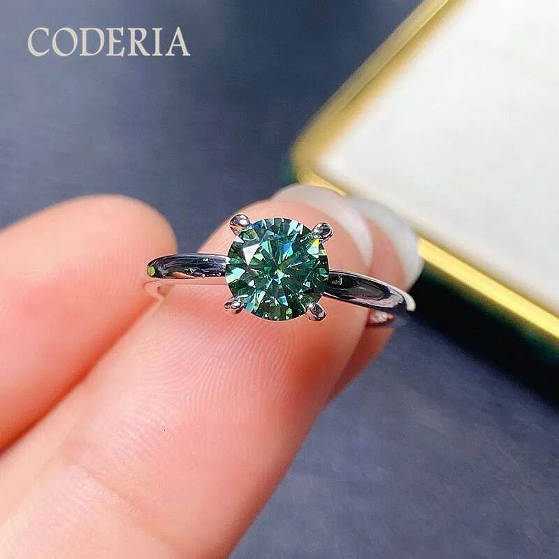 Classic 4 Claws 1 Carat Green Moissanite Ring 925 Sterling Silver Lab Diamond Gemstone Rings Valentines Day Jewelry Gift