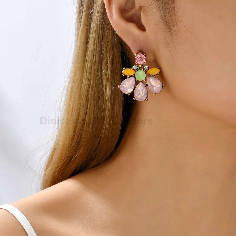 Fashion Design Decor Wedding Party Pendant Jewelry Charm Shiny Crystal Geometric Dangle Earrings For Women Accessories
