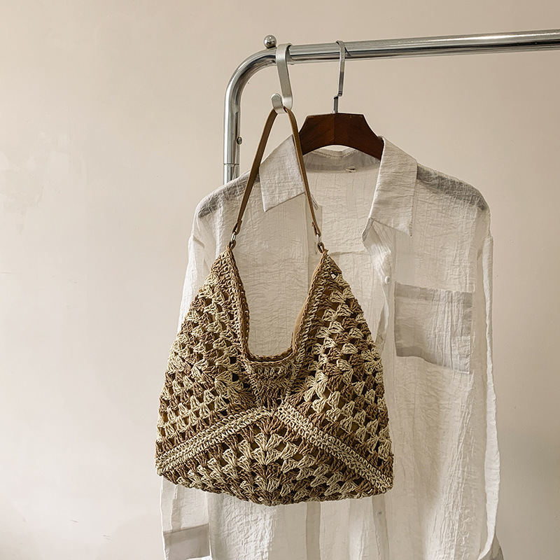 designer bag High Appearance and Large Capacity Women's New Fashion One Shoulder bag Grass Woven for Leisure Commuter Tote Bag Handbag