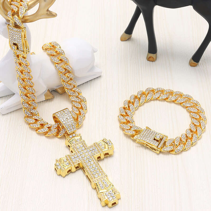 Hip hop men necklace stainless steel cross pendant necklace Cuban chain retro gold necklace bracelet jewelry set