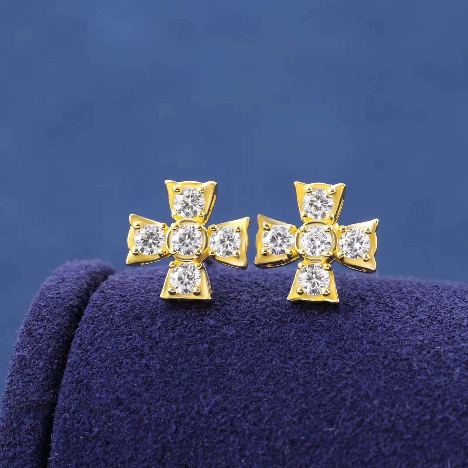 Classic Religious 925 Sterling Silver VVS Moissanite Cross Stud Earrings Wedding Anniversaries Parties Geometric