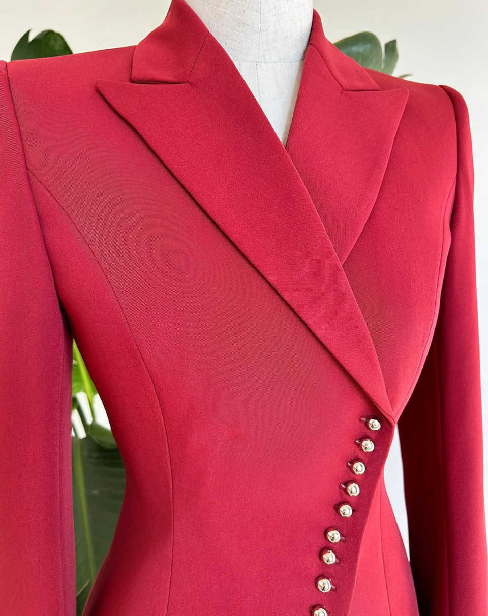 Bright Red Women Pants Suits 2 Pieces Slim Fit V Neck Ladies Wear Blazer Prom Birthday Party Customized Jacket Sets