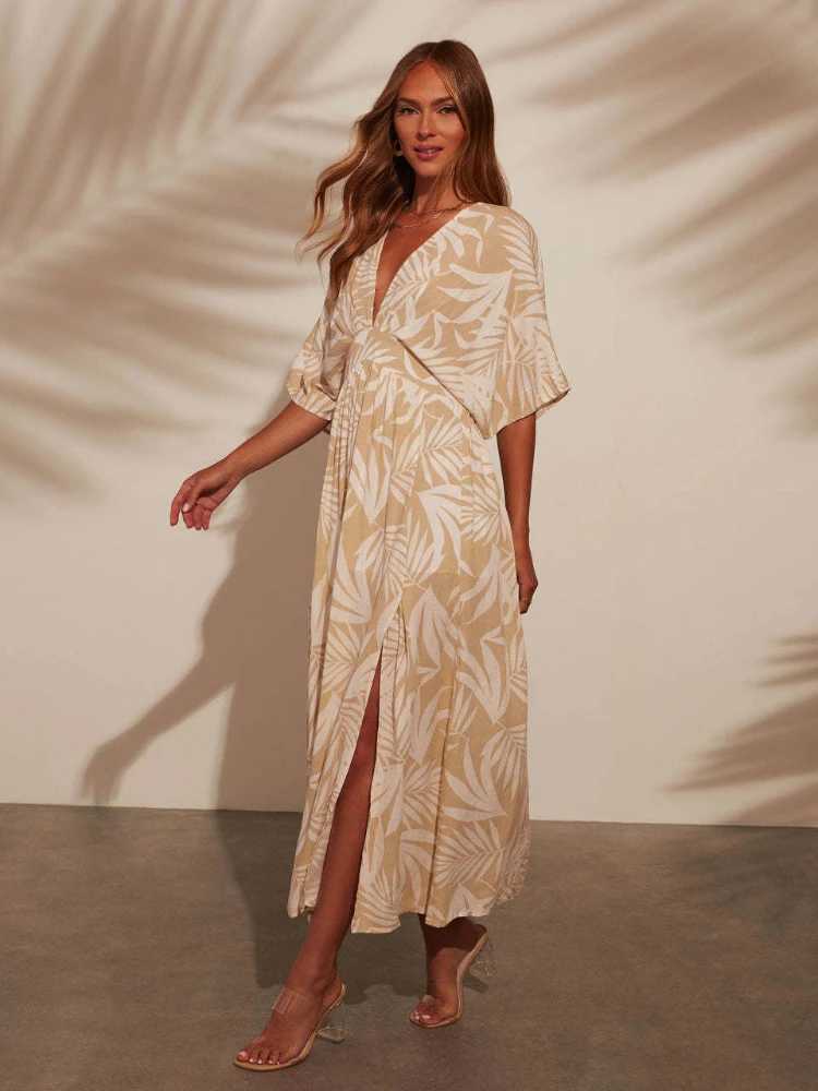 2025 Summer Fashion New Womens Elegant Temperature Bohemian Vacation Style Long Dress Printed V-neck Beach Skiing W250430