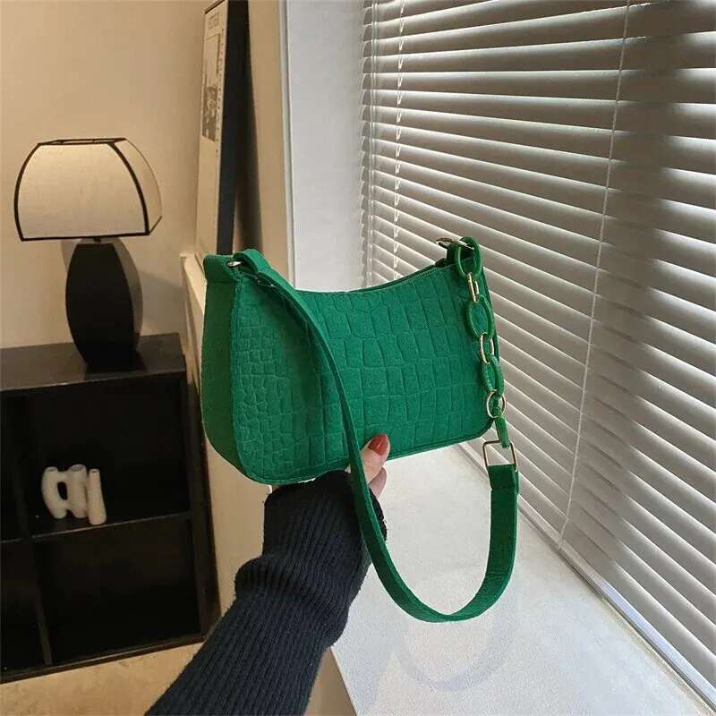 Popular Retro Gentle Temperament Autumn Shoulder Handheld Fashion Casual Yankee Underarm Small Square Bag