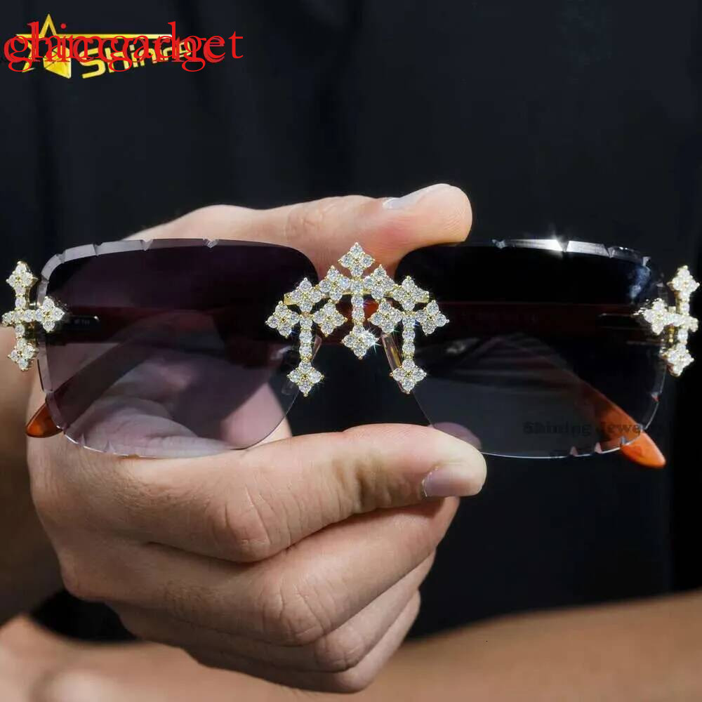 Custom fleuree s pass tester featuring frames vvs moissanite dia men iced out sunglasses Mossan glasses
