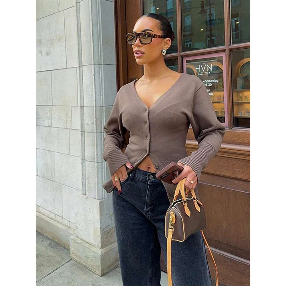 Casual Knitted V-Neck Slim Cardigan Women Chic Solid Long Sleeve Single Breasted Streetwear 2025 New Elegant Lady Cozy Knitwear